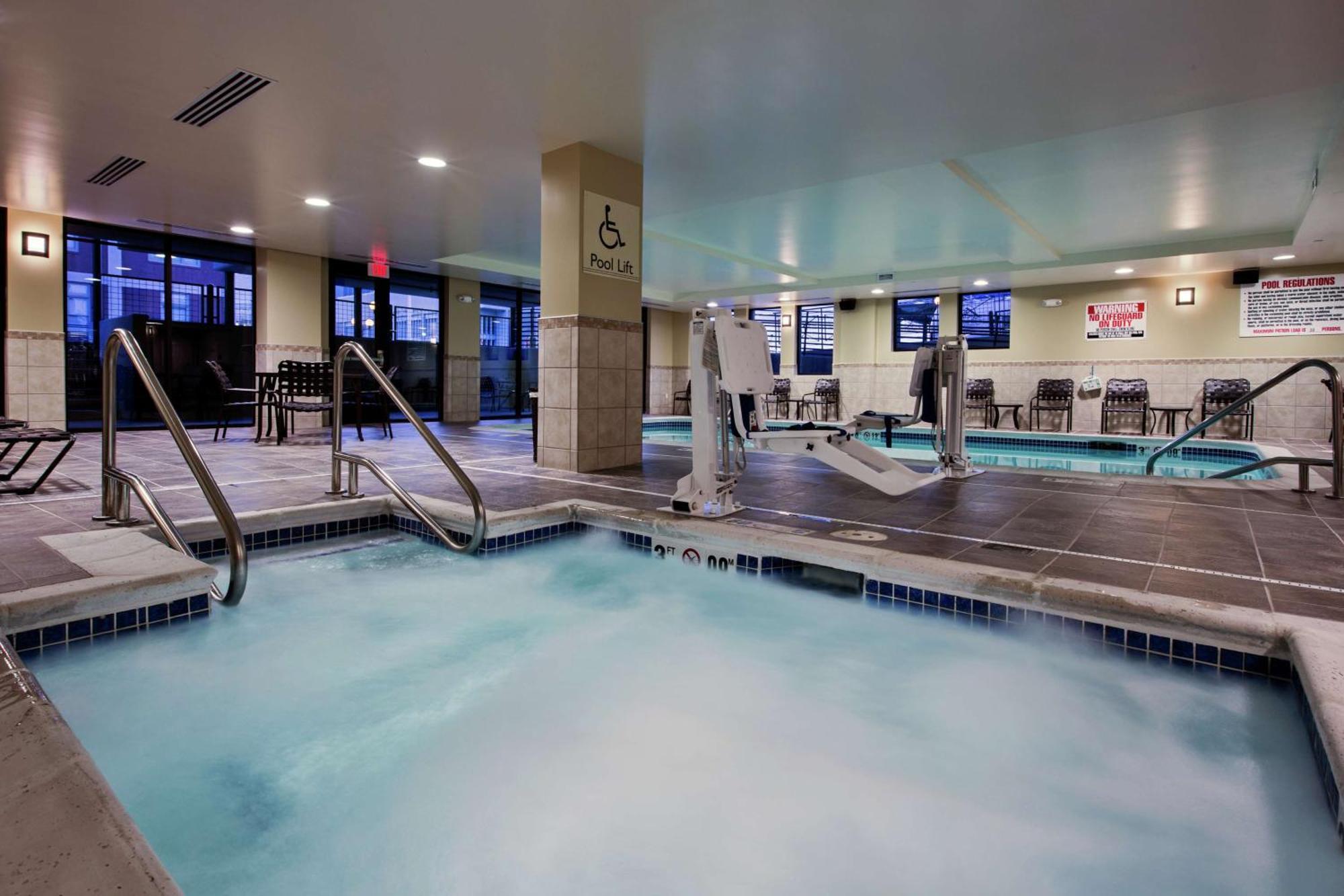 Hilton Garden Inn Lincoln Downtown/Haymarket Dış mekan fotoğraf